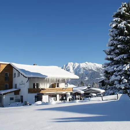 Appartement Alpenbluemchen Apts. Der Kornauer Stuben *