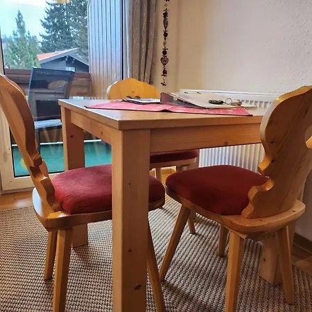 Alpenbluemchen Apts. Der Kornauer Stuben * Oberstdorf