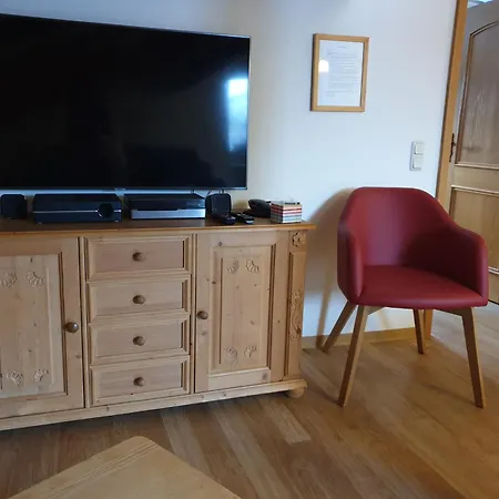 Appartement Alpenbluemchen Apts. Der Kornauer Stuben *