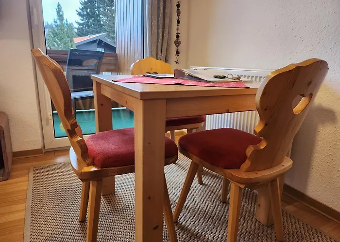 Alpenbluemchen Apts. Der Kornauer Stuben * Oberstdorf